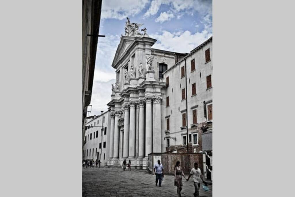 Bellissimo Appartamento In Palazzo Storico Venice Ngoại thất bức ảnh